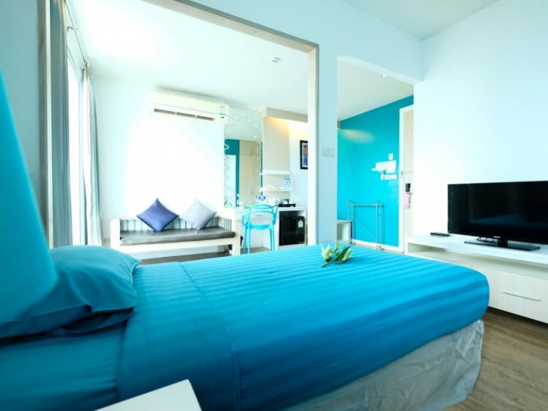 datsea_hotel_one_bedroom_twin_bed_extra_larg_800_600_1-min